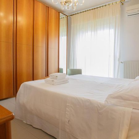 Ginevra Apartment Чефалу Екстериор снимка