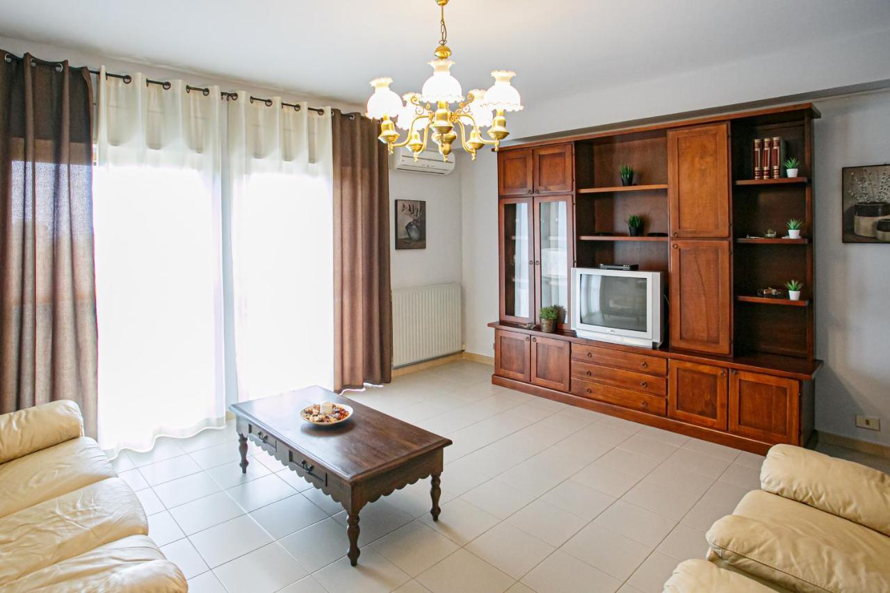 Ginevra Apartment Чефалу Екстериор снимка