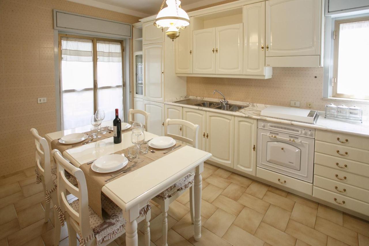 Ginevra Apartment Чефалу Екстериор снимка